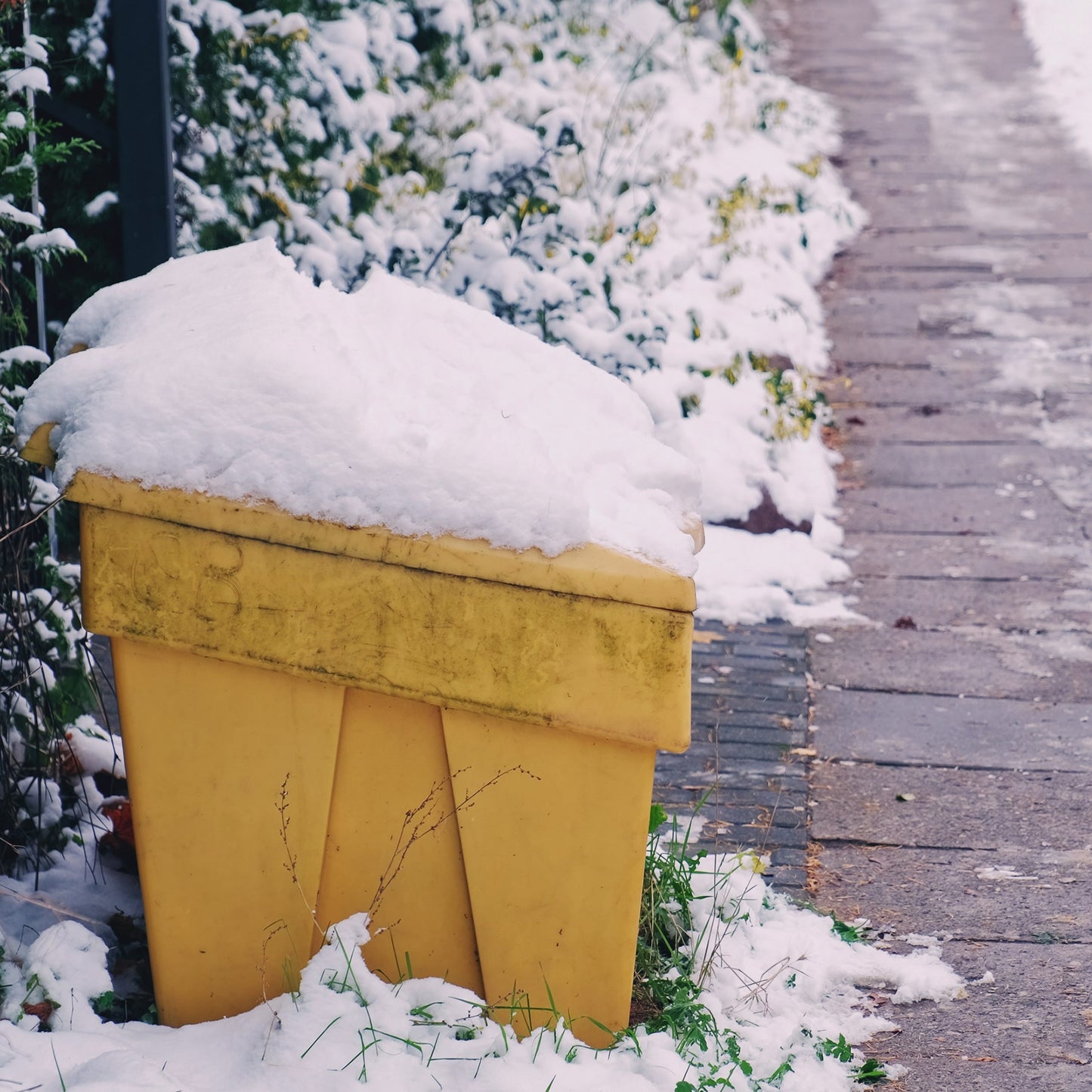 Grit Bin - Large Salt Bins (115L - 400L)