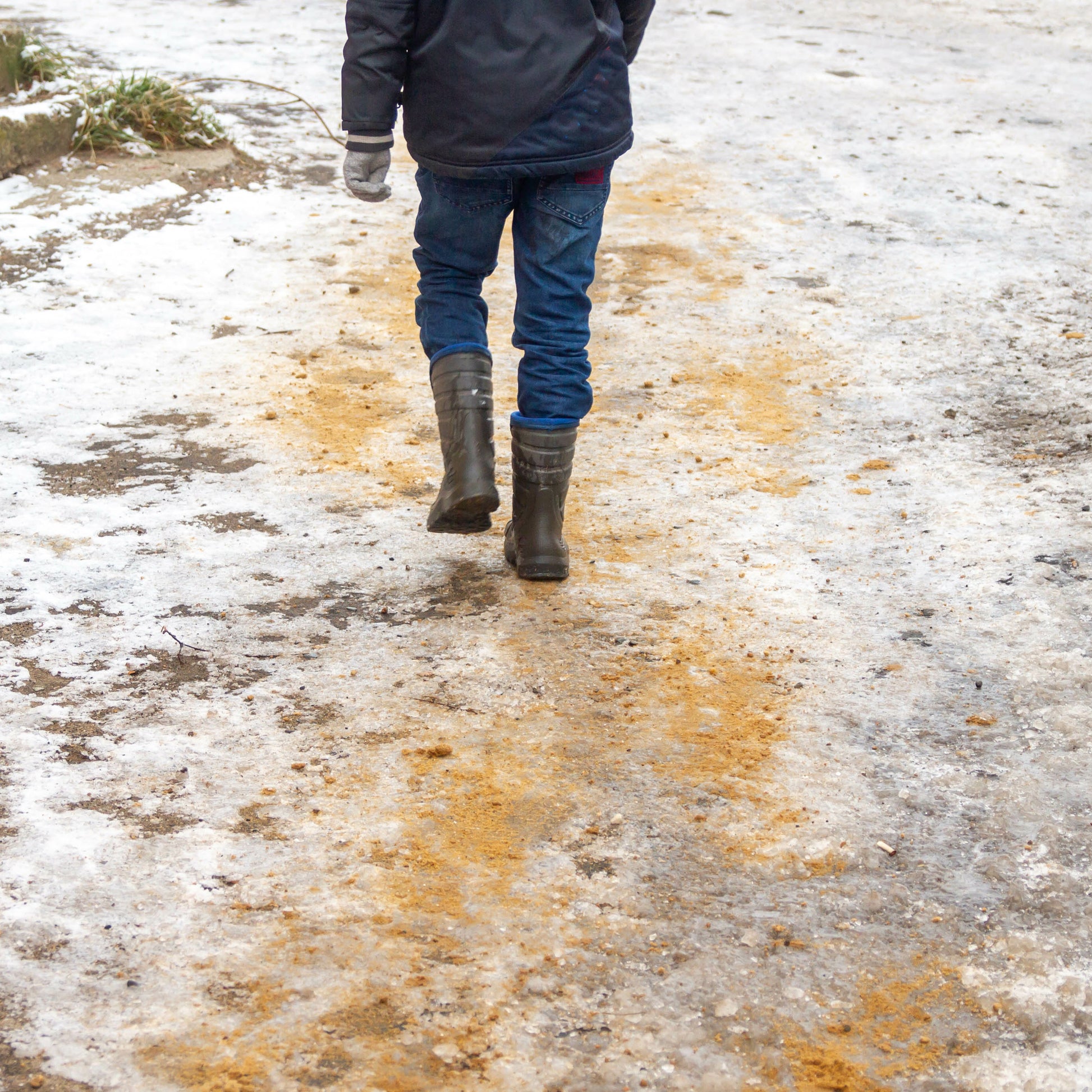 Brown Rock Salt for Gritting & Deicing 